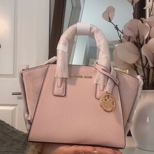 Michael Kors Avril XS Satchel Xbody Leather – Powder Blush Pink – Brand New